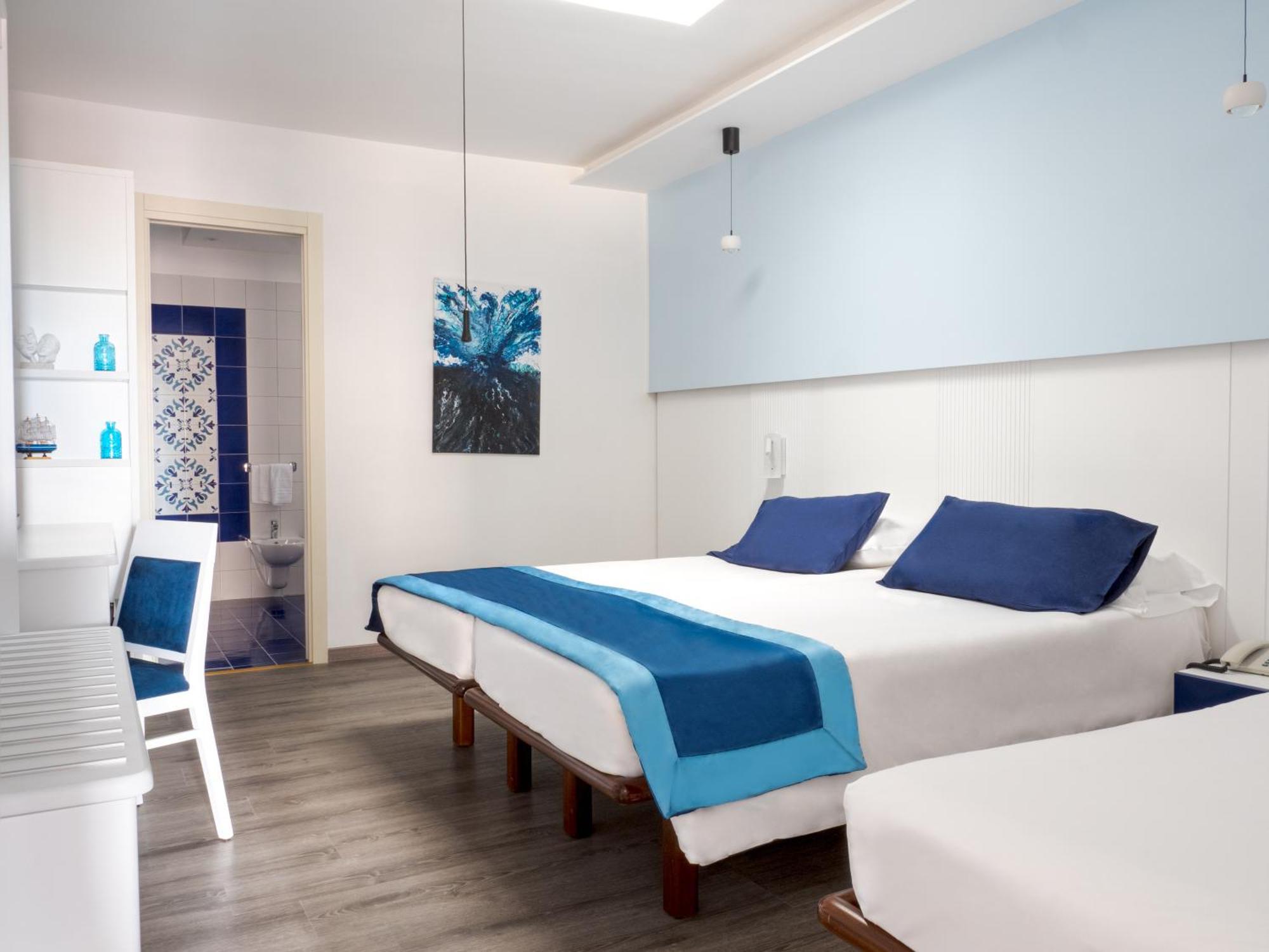 Cristina Hotel